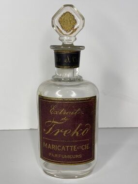 Vintage Extrait de Treko Perfume Bottle Maricatte Et Cie Glass With Stopper 7.5”